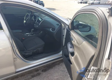 2019 Chevrolet Malibu 1Ls z USA, uszkodzony, nr VIN 1G1ZB5ST0KF223749